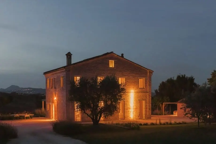 The house by night