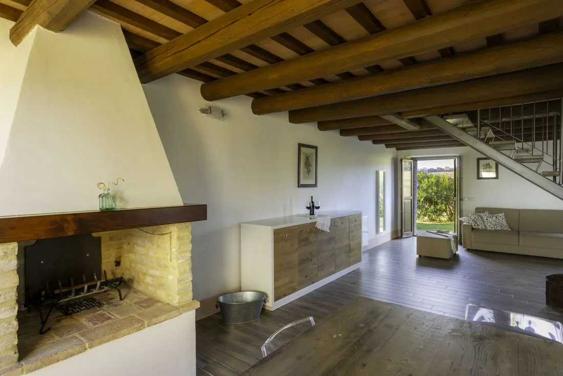 Sitting room with fireplace